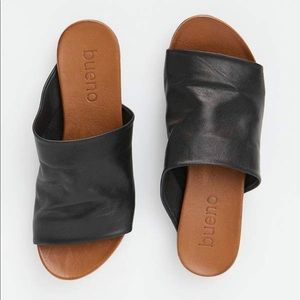 Free People Slides • Black • Size 39